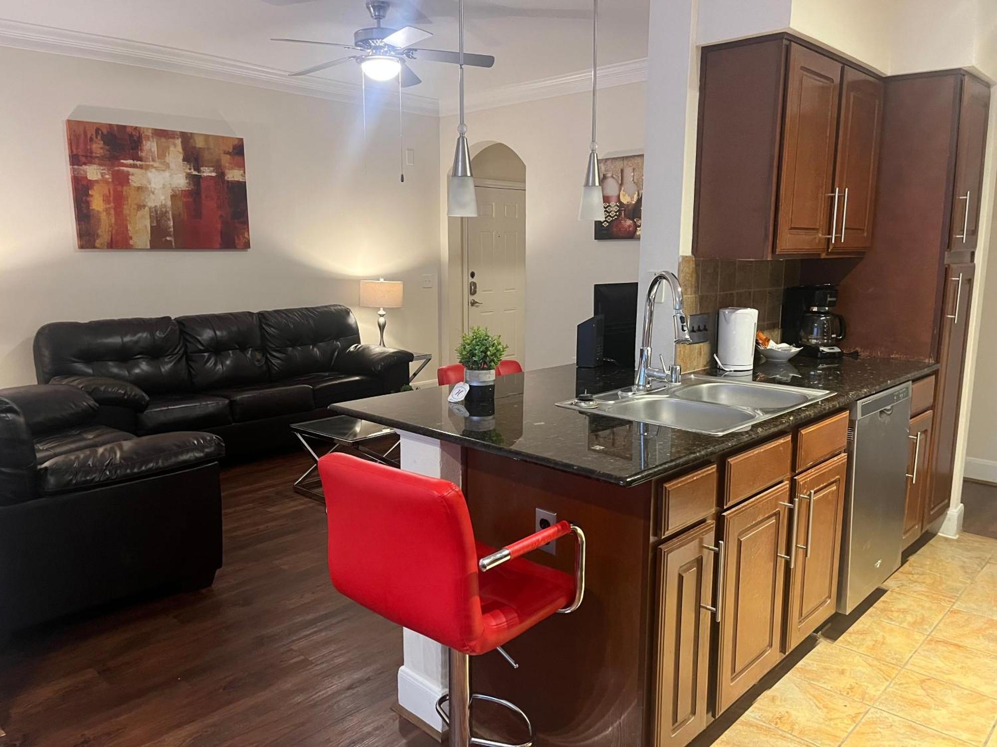 Luxury Fully Furnished Apartments By Nasa And Kemah Boardwalk 휴스턴 객실 사진