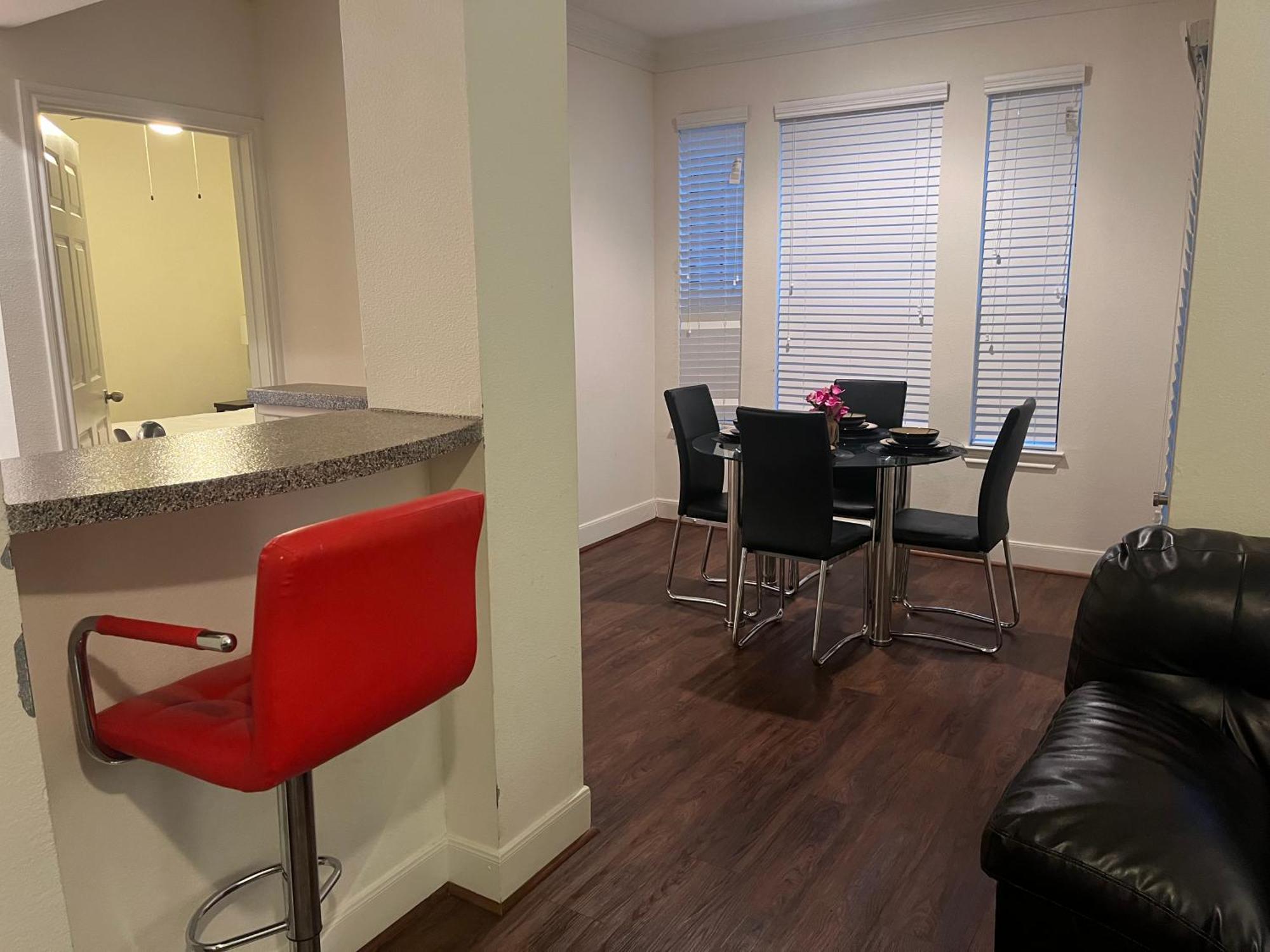 Luxury Fully Furnished Apartments By Nasa And Kemah Boardwalk 휴스턴 객실 사진